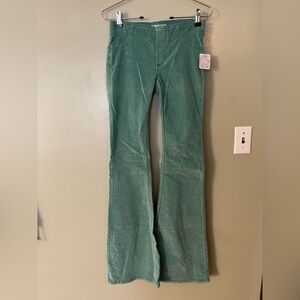 Free People Green Women's Corduroy Flare Pull On Low Rise Pants 24 NWT